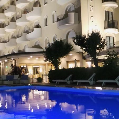 Hotel Nettuno Cervia Dış mekan fotoğraf