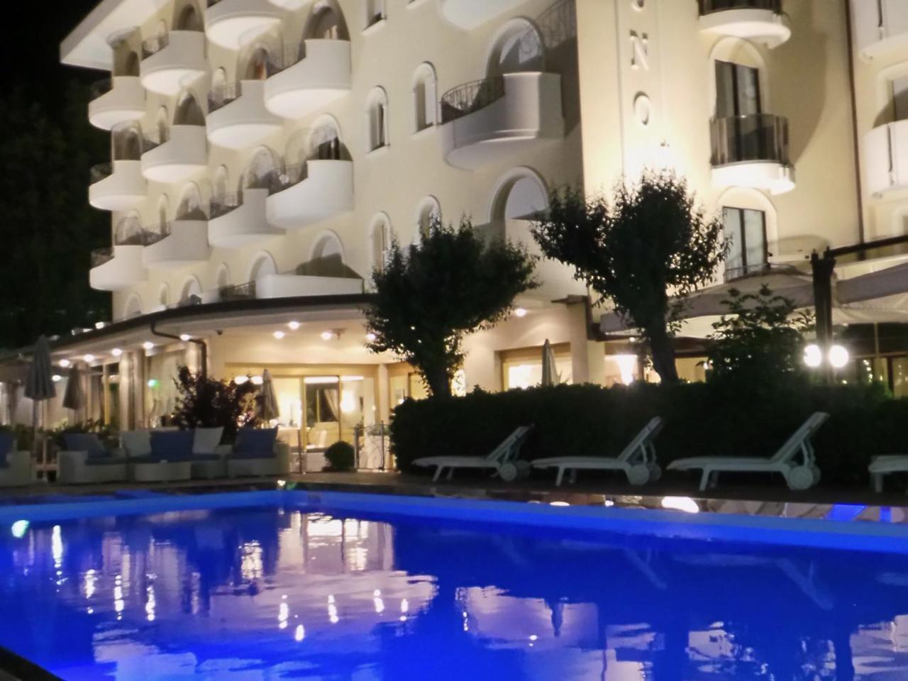 Hotel Nettuno Cervia Dış mekan fotoğraf