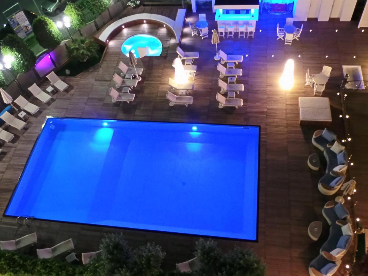 Hotel Nettuno Cervia Dış mekan fotoğraf