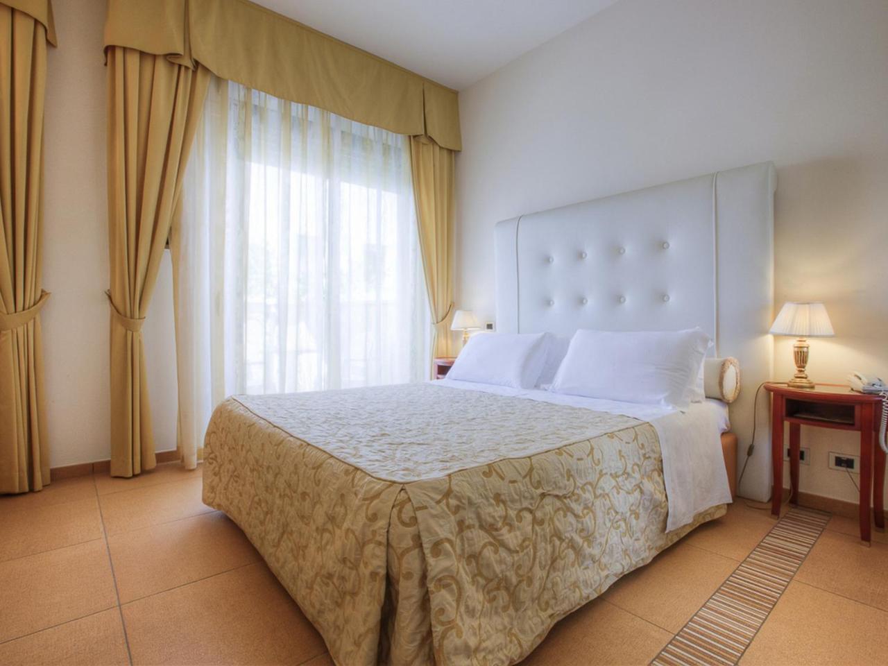 Hotel Nettuno Cervia Dış mekan fotoğraf