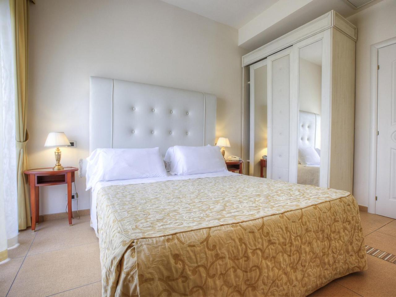 Hotel Nettuno Cervia Dış mekan fotoğraf