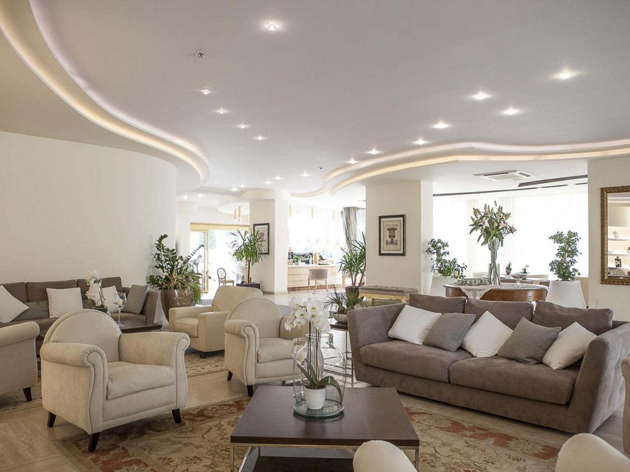 Hotel Nettuno Cervia Dış mekan fotoğraf