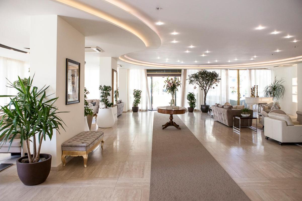 Hotel Nettuno Cervia Dış mekan fotoğraf