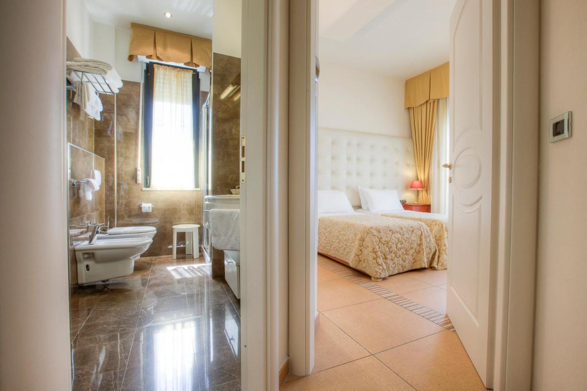 Hotel Nettuno Cervia Dış mekan fotoğraf